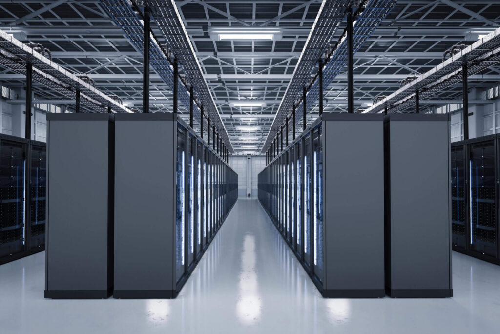 Sala con servidores en un Data Center